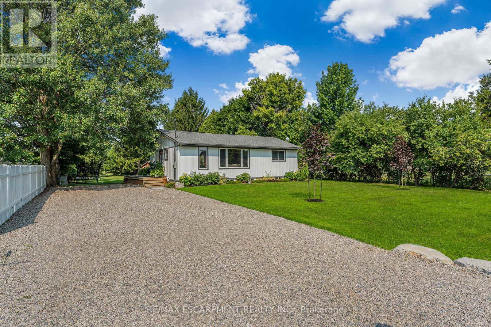 53018 Perry Rd, Wainfleet, ON L0S 1V0