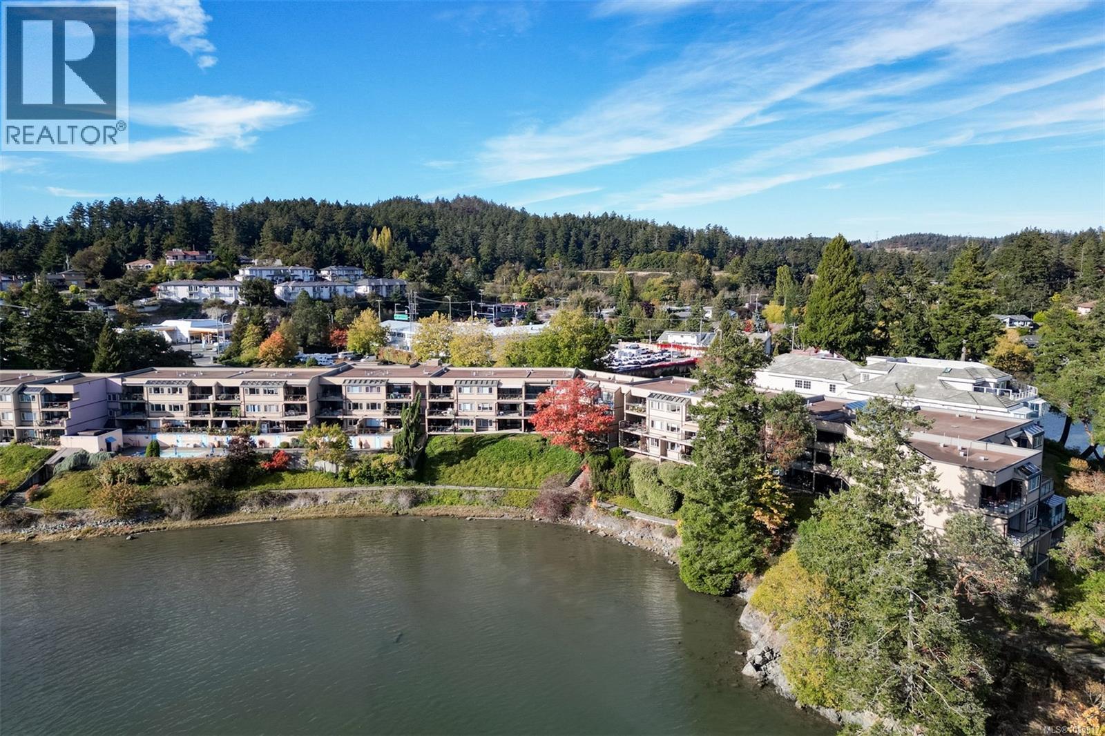 485 Island Hwy Unit 318 Hwy, Victoria, BC V9B 5H7