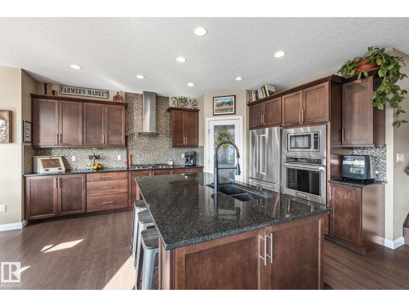 100 Sheppard Way, Leduc, AB T9E 0T4