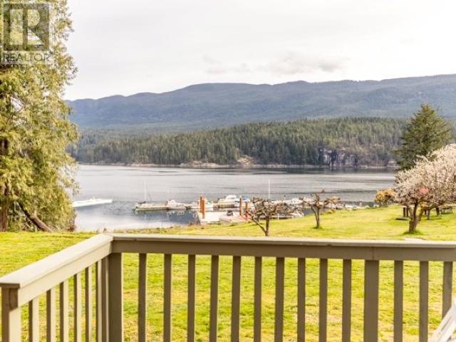 10052 Malaspina Rd, Powell River, BC V8A 0G3
