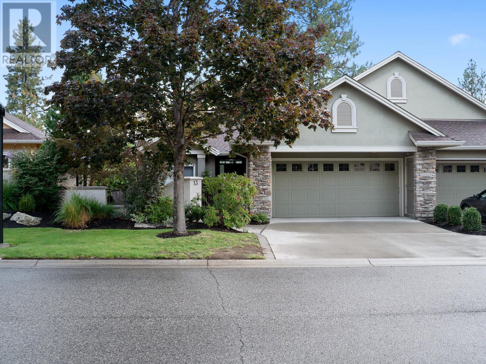 4520 Gallaghers Lookout Unit 13, Kelowna, BC V1W 3Z8