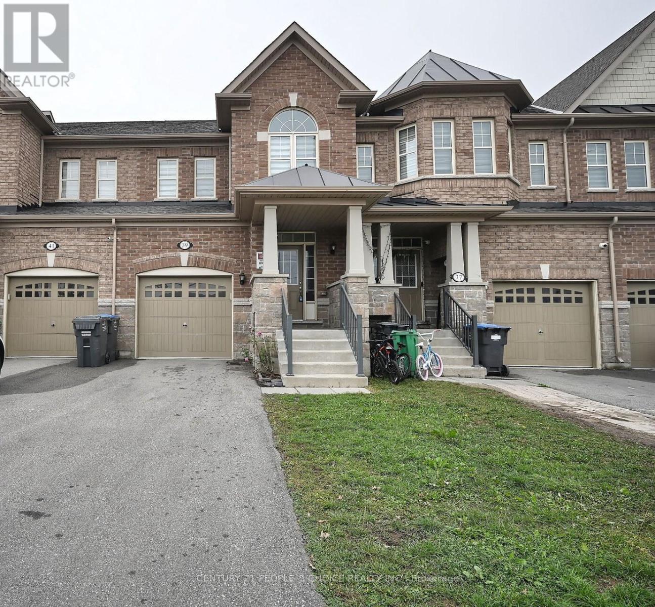 39 Pearman Cres, Brampton, ON L7A 0A7