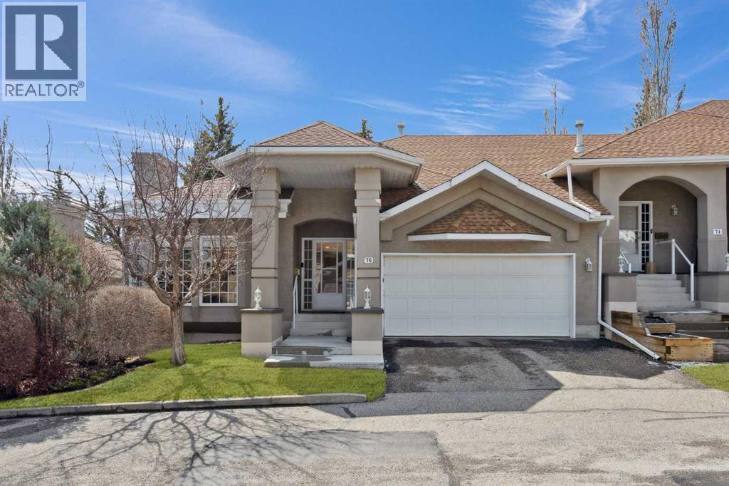 76 Christie Gdns SW, Calgary, AB T3H 3B5