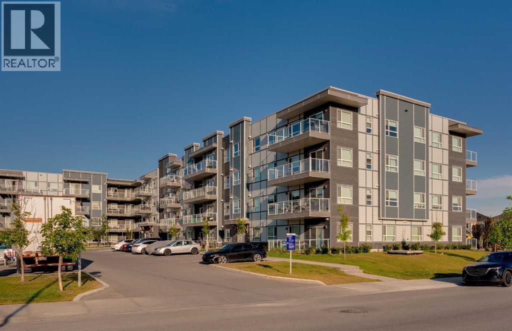 40 Carrington Plaza Nw Unit 302 Cir, Calgary, AB T3P 1X7