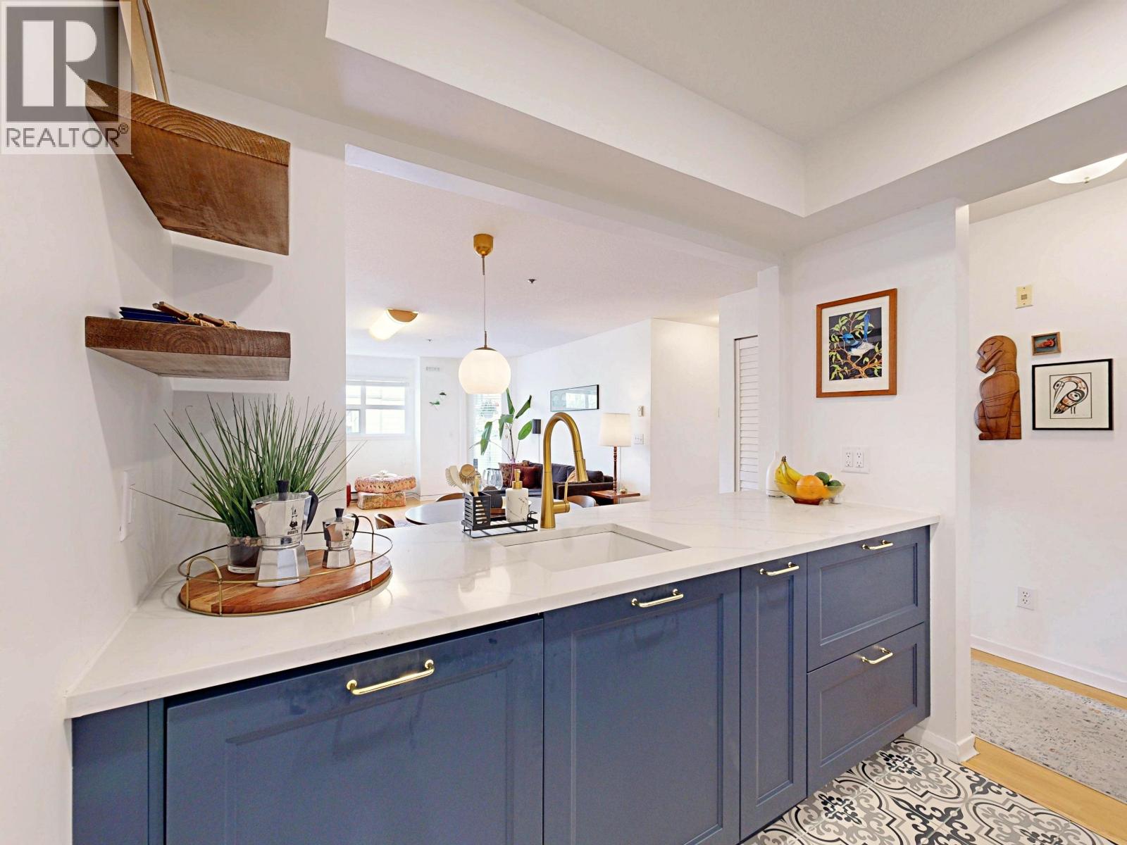 1515 E 6th Avenue Unit 203, Vancouver, BC V5N 1P2