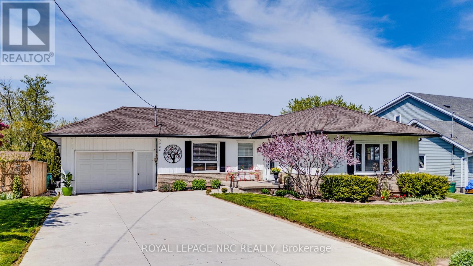 3522 E Main St, Fort Erie Stevensville, ON L0S 1S0