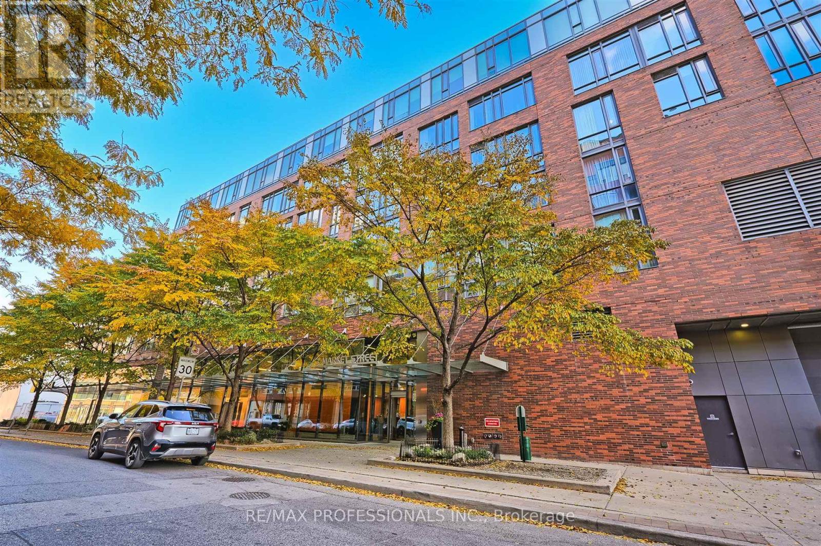 404 3 Market St, Toronto, ON M5E 0A3