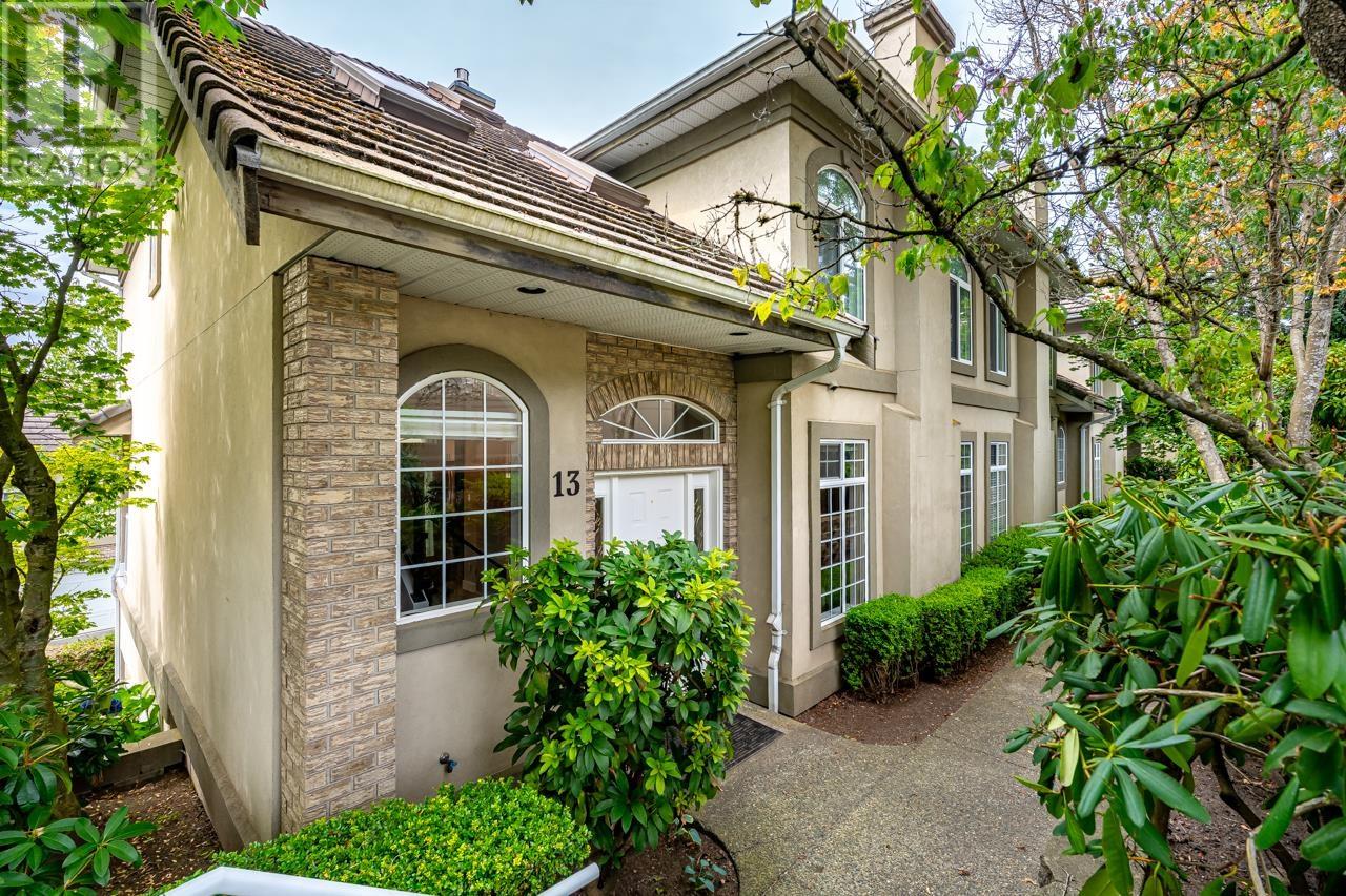 915 Fort Fraser Rise Unit 13, Port Coquitlam, BC V3C 6K3