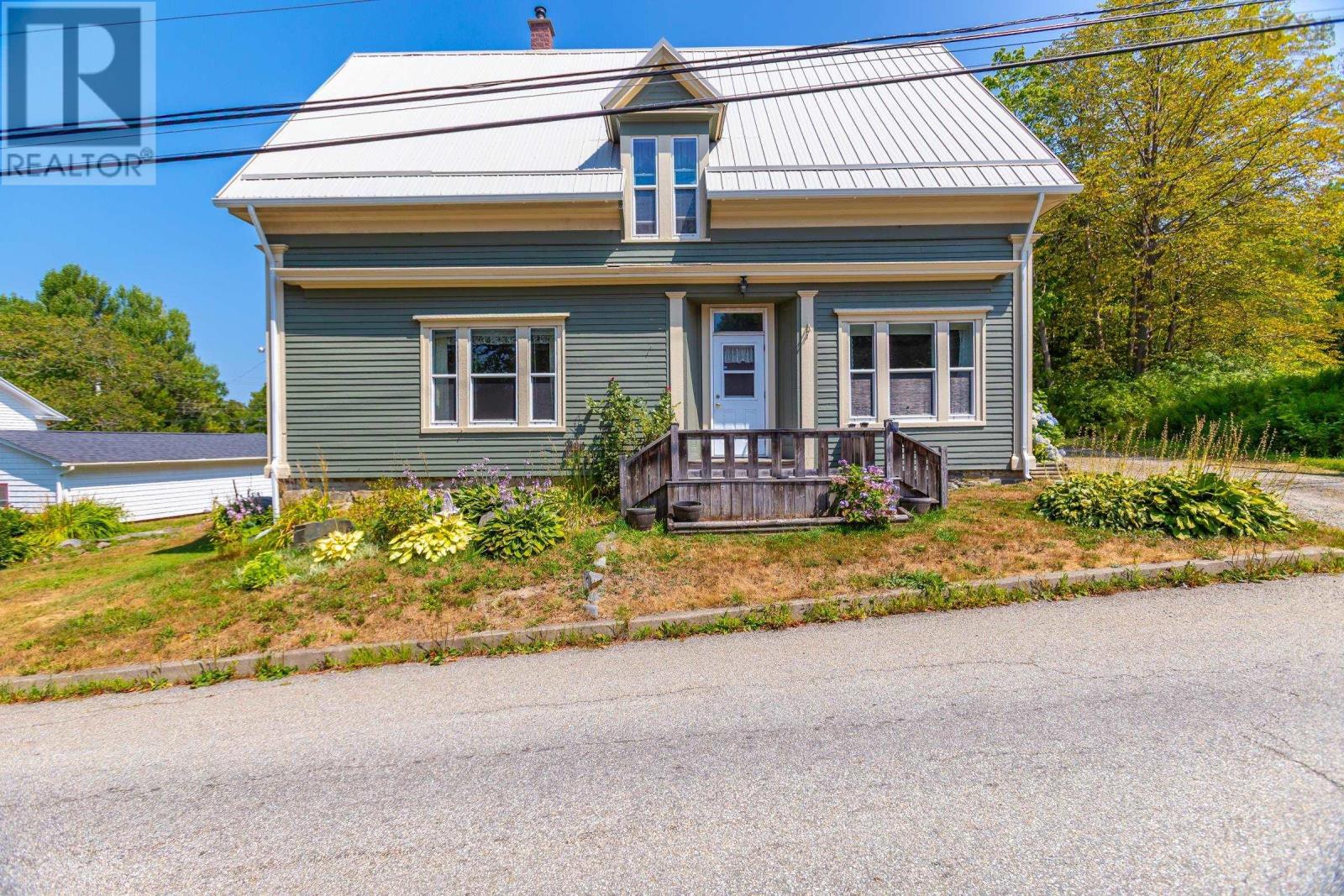 7498 Highway 340, Weymouth, NS B0W 3T0