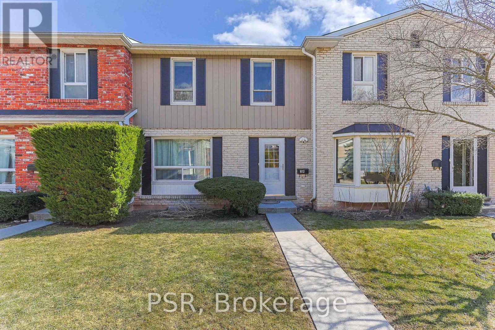 54 5475 Lakeshore Rd, Burlington, ON L7L 1E1