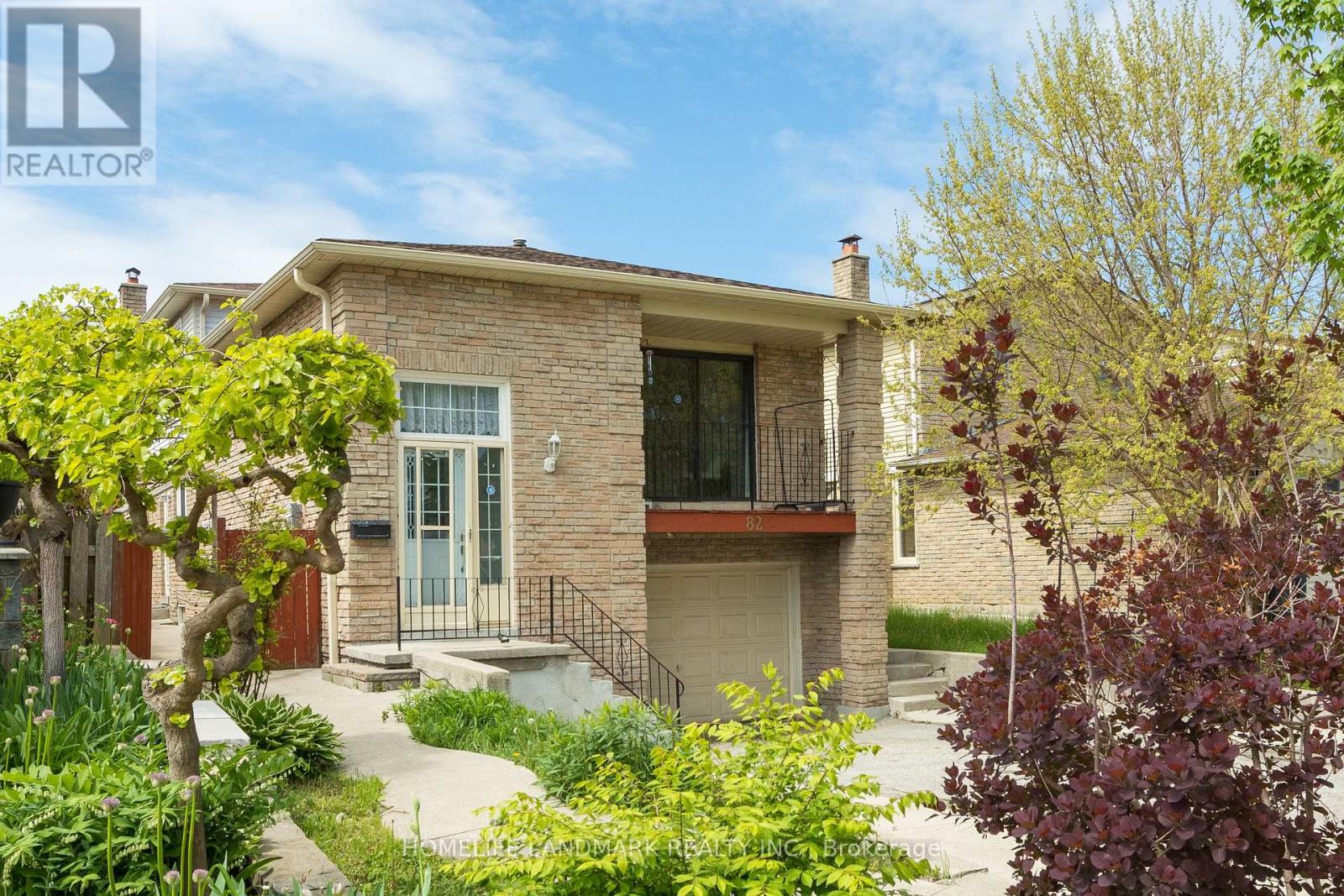 82 Dafoe Cres, Brampton, ON L6Y 2L2