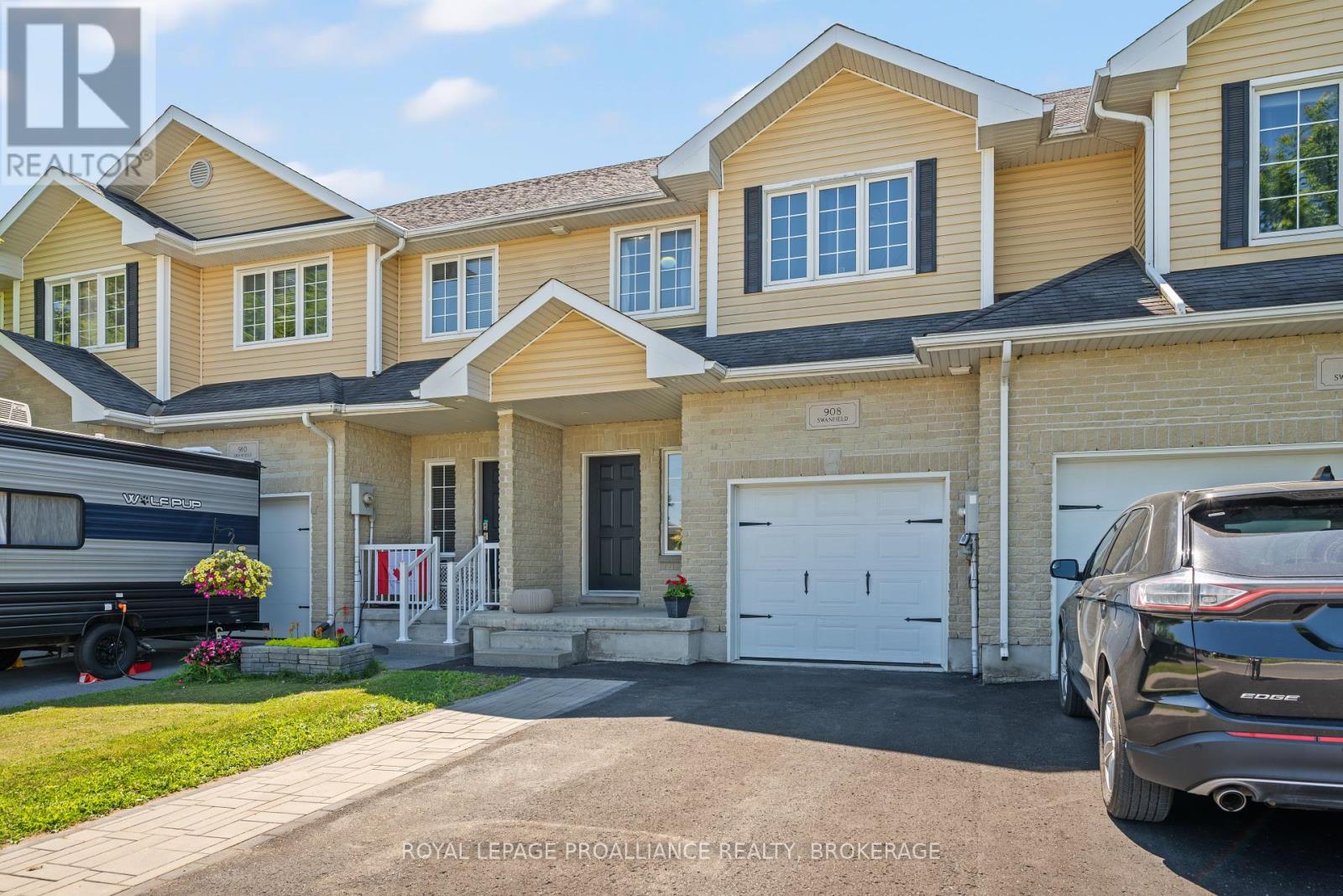 908 Swanfield St, Kingston East Gardiners Rd, ON K7M 0A5