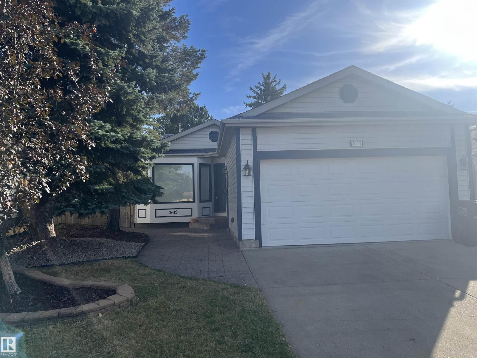 27 Av Nw Unit 3619, Edmonton, AB T6L 6C5