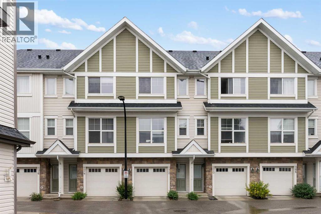 172 New Brighton Pt SE, Calgary, AB T2Z 1B7