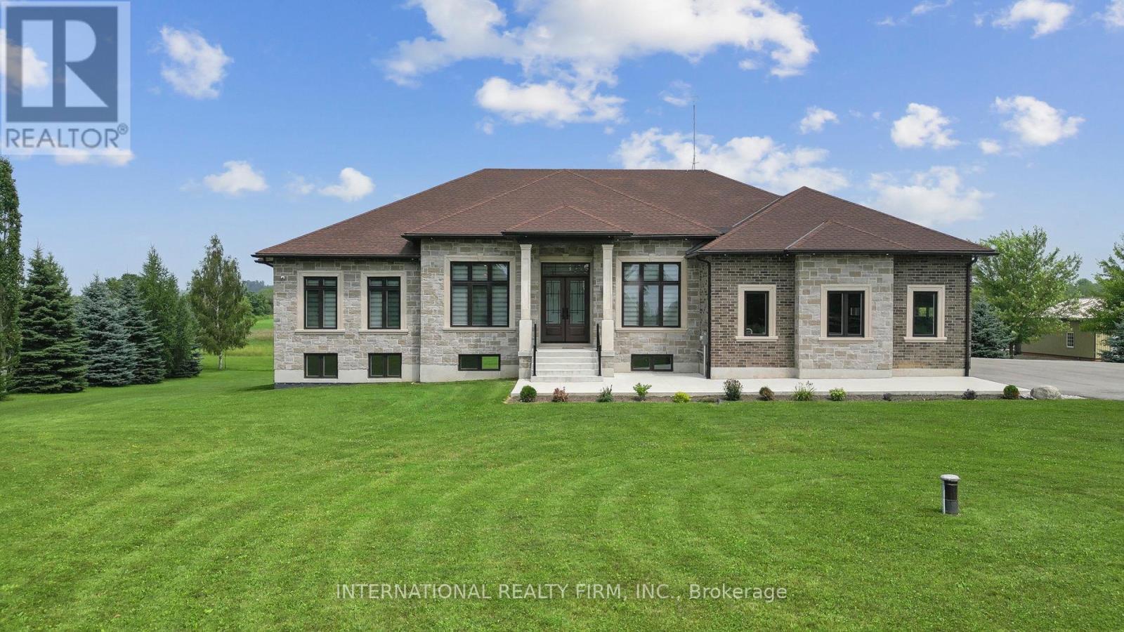 19769 Willoughby Rd, Caledon, ON L7K 1V9