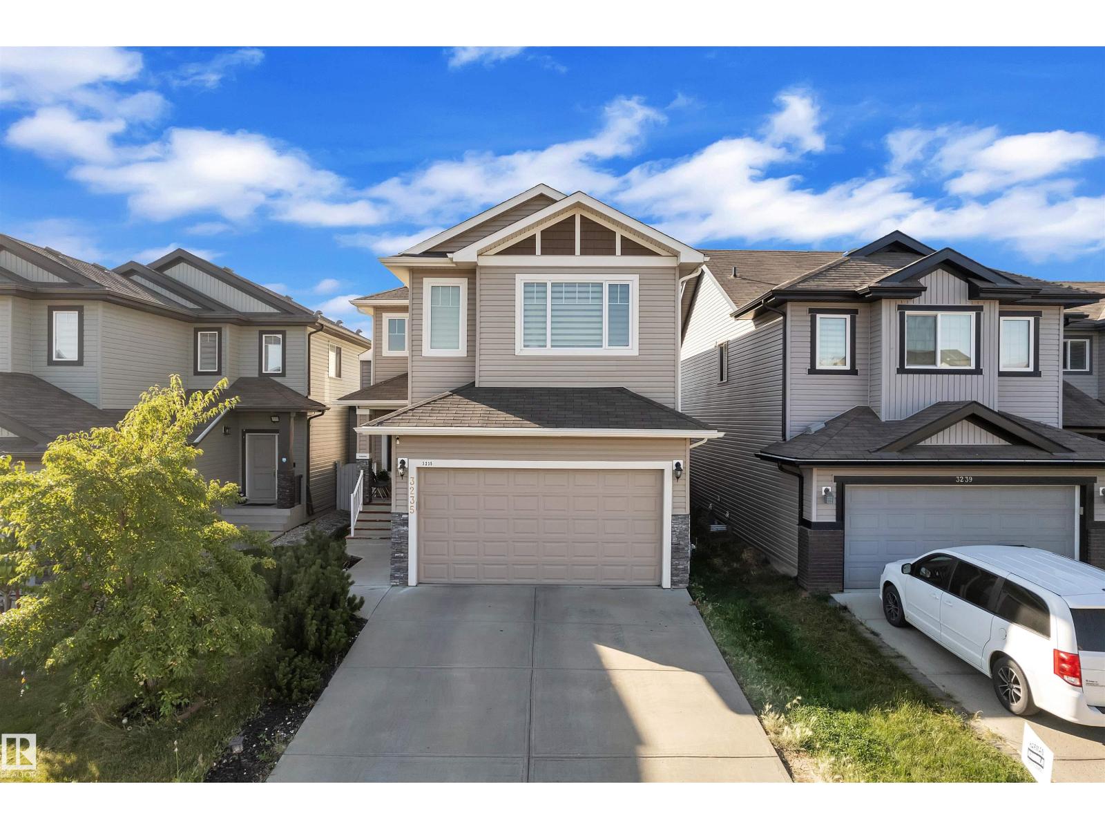 16 Ave Nw Unit 3235, Edmonton, AB T6T 0T8