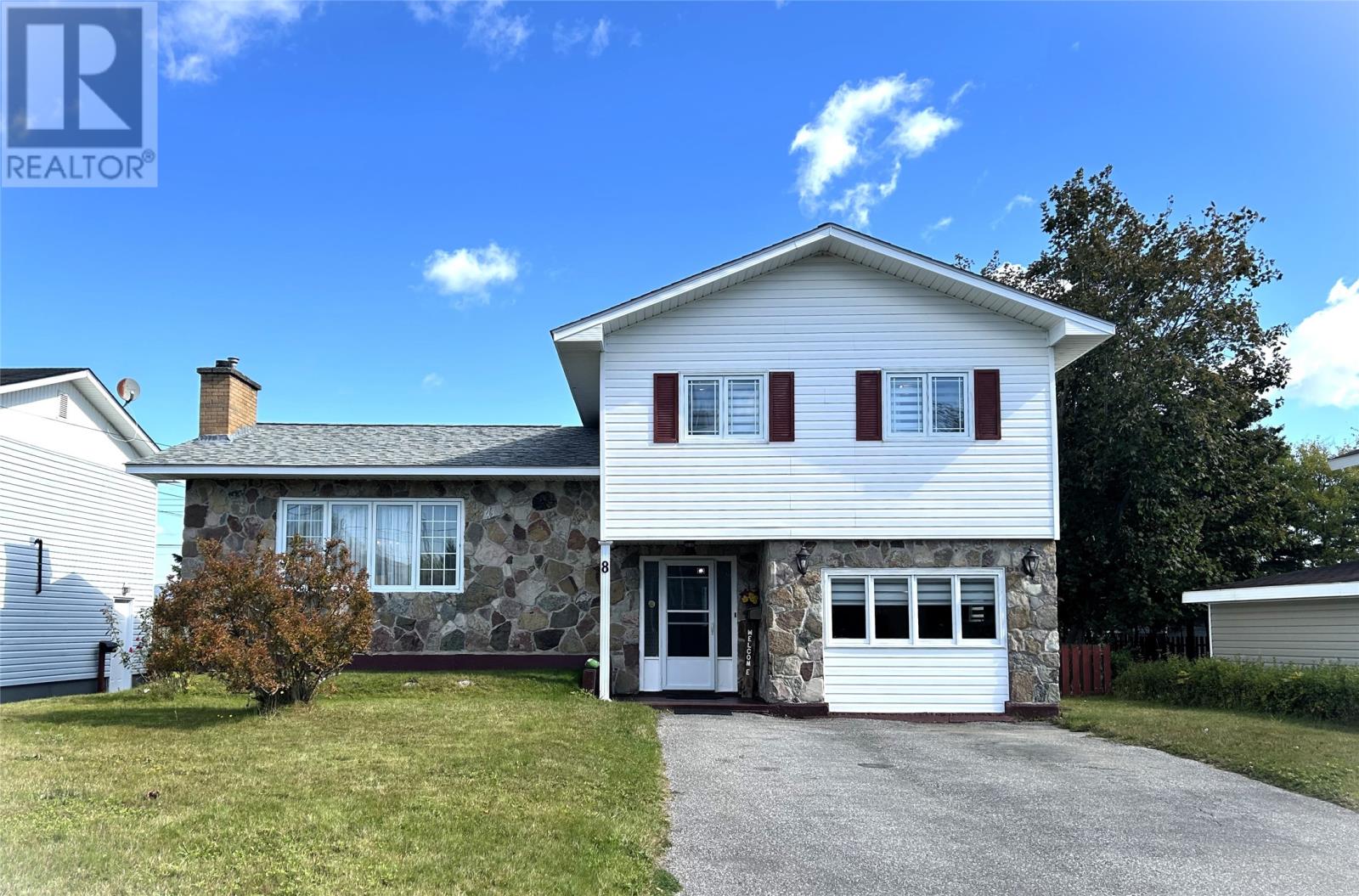 8 Obriens Dr, Stephenville, NL A2N 2B1