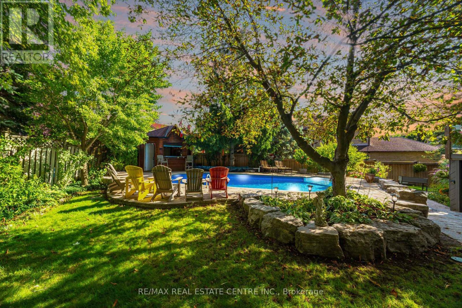 10 Bluebird Ct, Brampton, ON L6Z 3K9