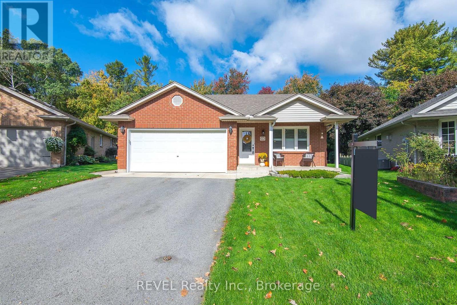 307 Beckett Cres, Pelham Fonthill, ON L3E 0N5