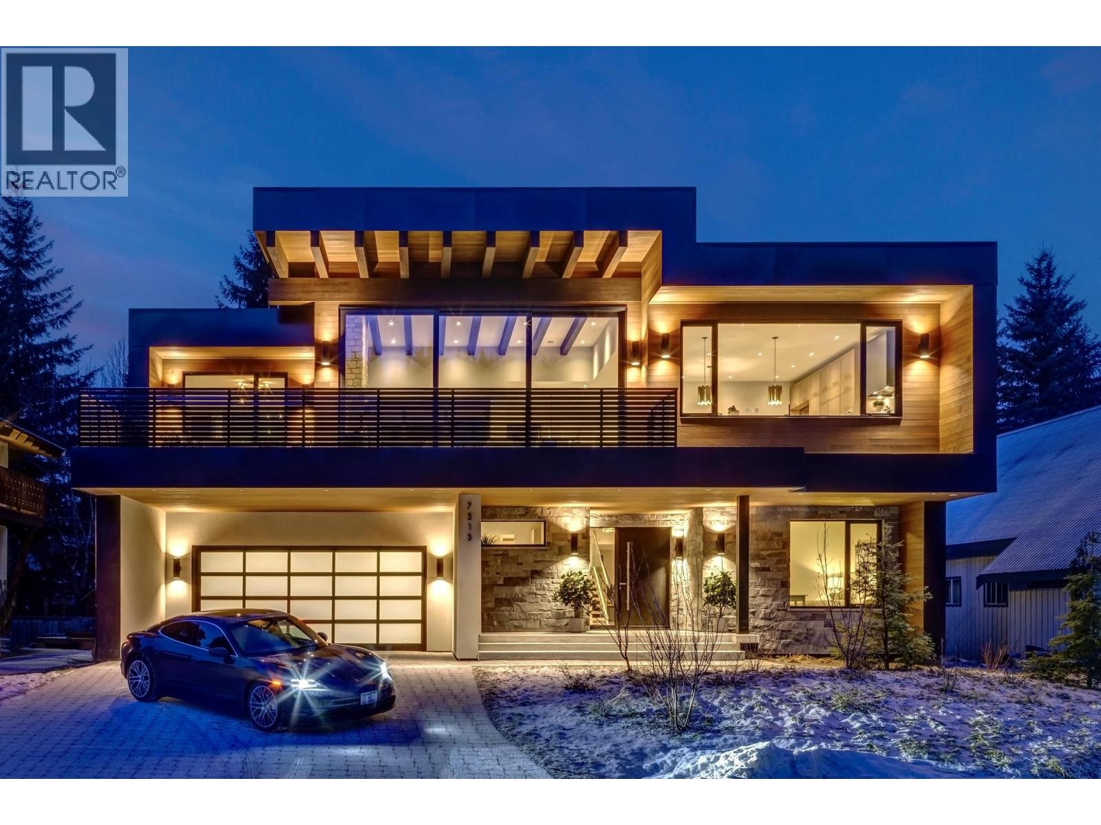 7313 Toni Sailer Ln, Whistler, BC V8E 0E3