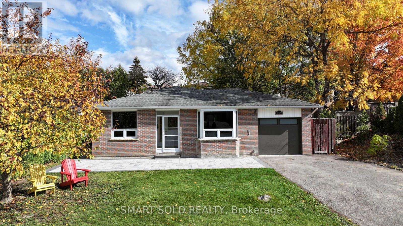 109 Meadowbank Rd, Newmarket Huron Heights-leslie Valley, ON L3Y 2Z1