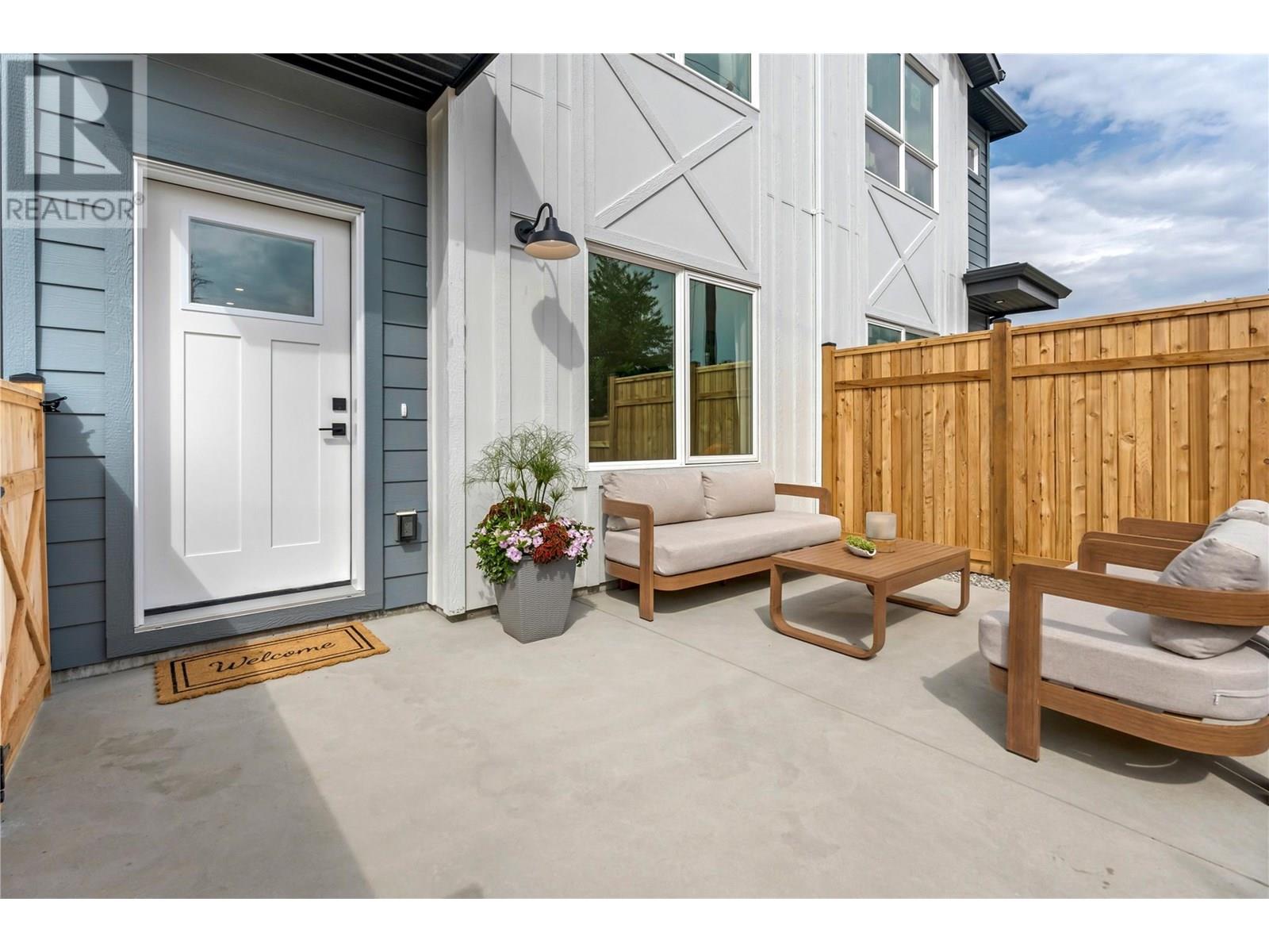 687 Victoria Drive Unit 101, Penticton, BC V2A 5N5
