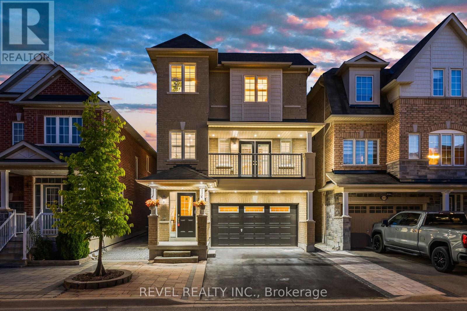 1612 Winville Rd, Pickering, ON L1X 0C7
