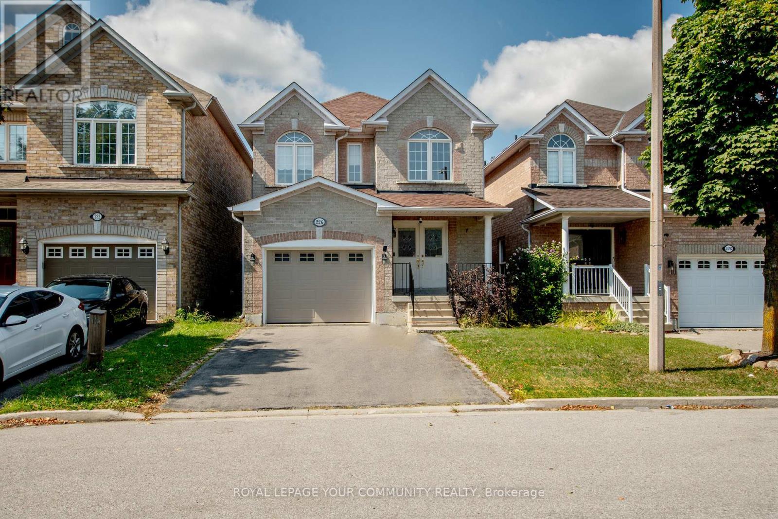 226 Kayla Cres, Vaughan, ON L6A 3P3