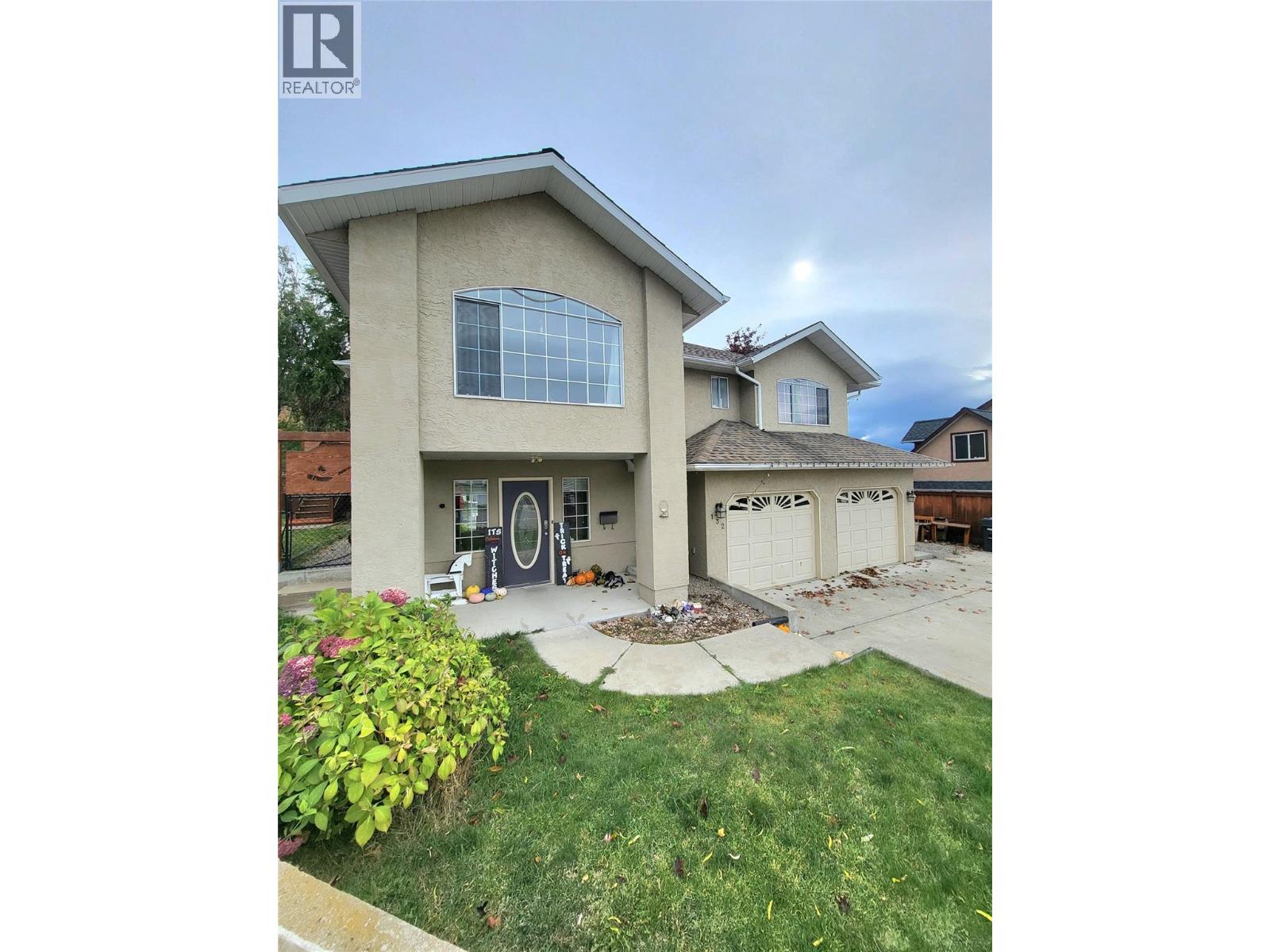 132 Stevens Ct, Penticton, BC V2A 8A2