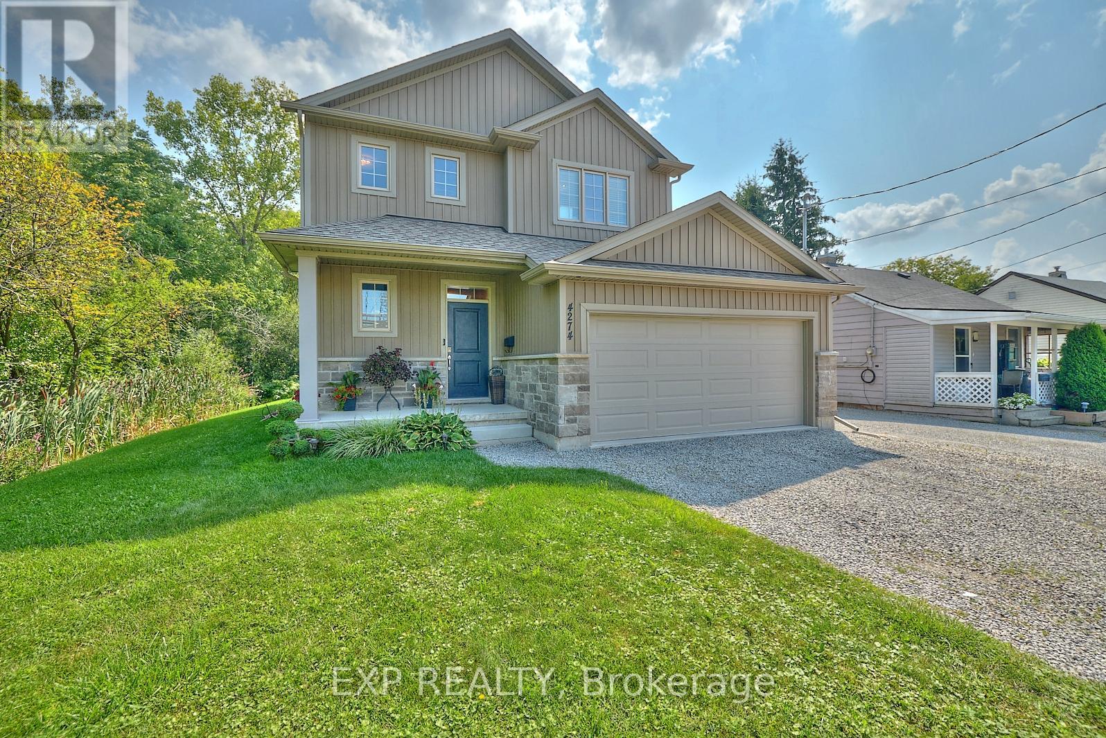 4274 Sixth Ave, Niagara Falls, ON L2E 4S8