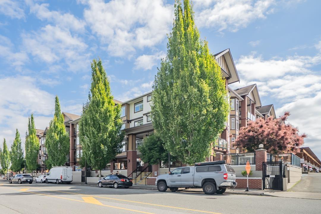 5660 201a Street Unit 351, Langley, BC V3A 0B4