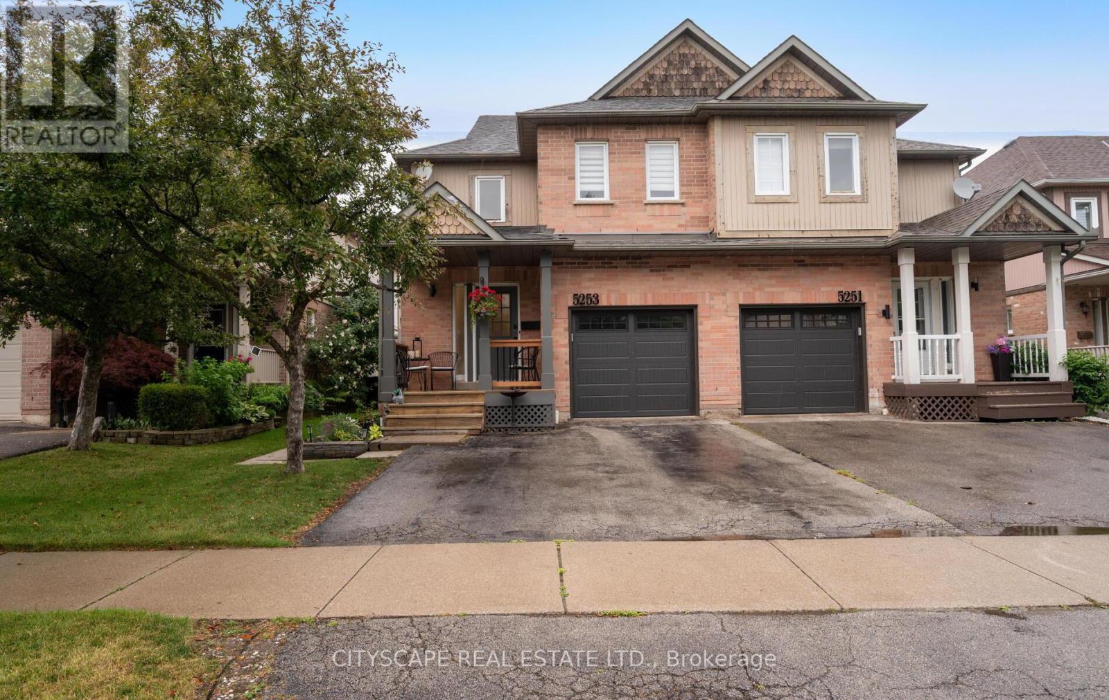 5253 Bushelgrove Cir, Mississauga, ON L5M 6C5