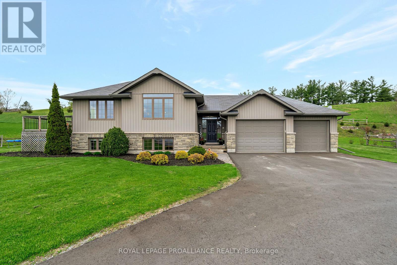 118 Gentlebreeze Dr, Belleville, ON K0K 2V0