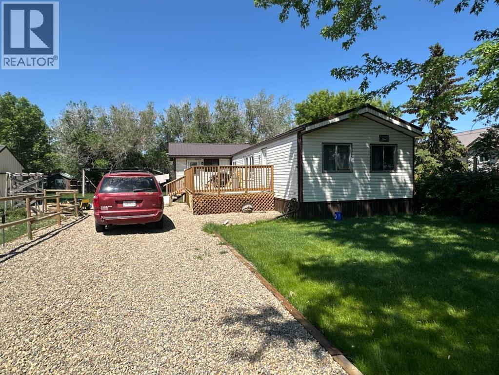2 Avenue Unit 20, Rolling Hills, AB T0J 2S0
