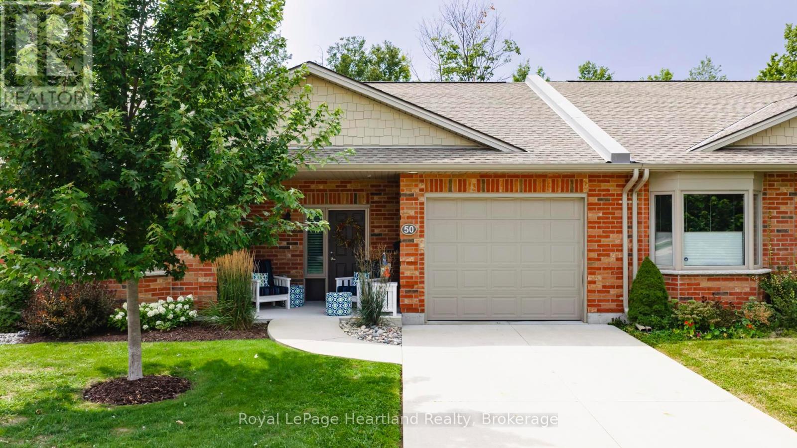 50 Bayfield Mews Ln, Bluewater, ON N0M 1G0
