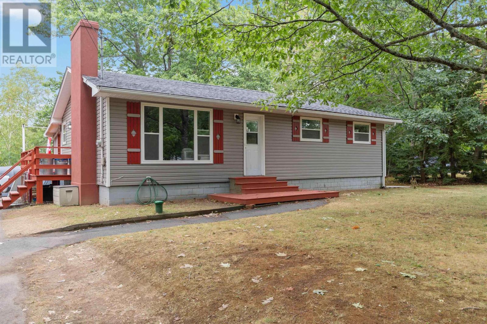 1403 Princess Cres Cres, Coldbrook, NS B4R 1B2