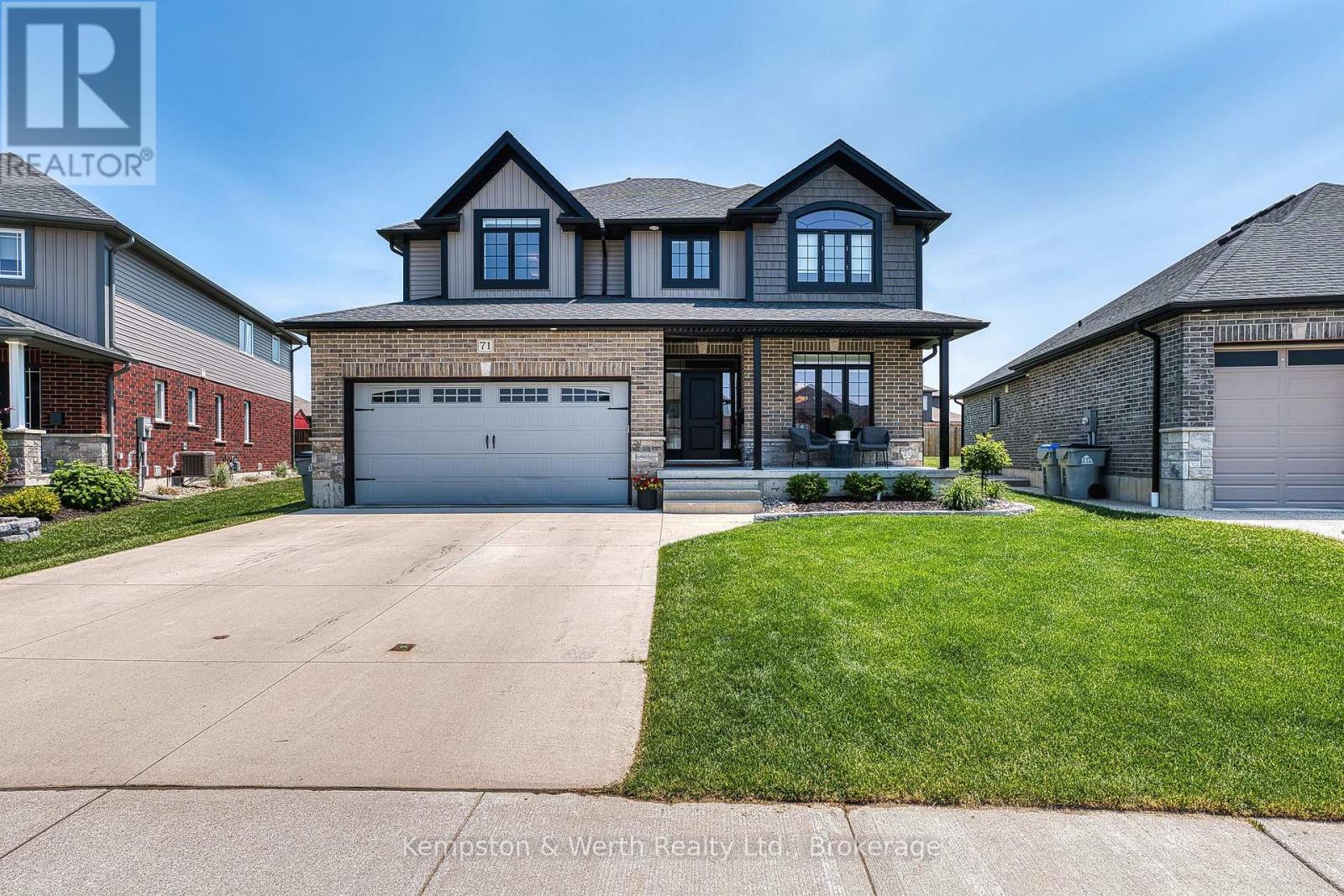 71 Forbes Cres, North Perth, ON N4W 0B9
