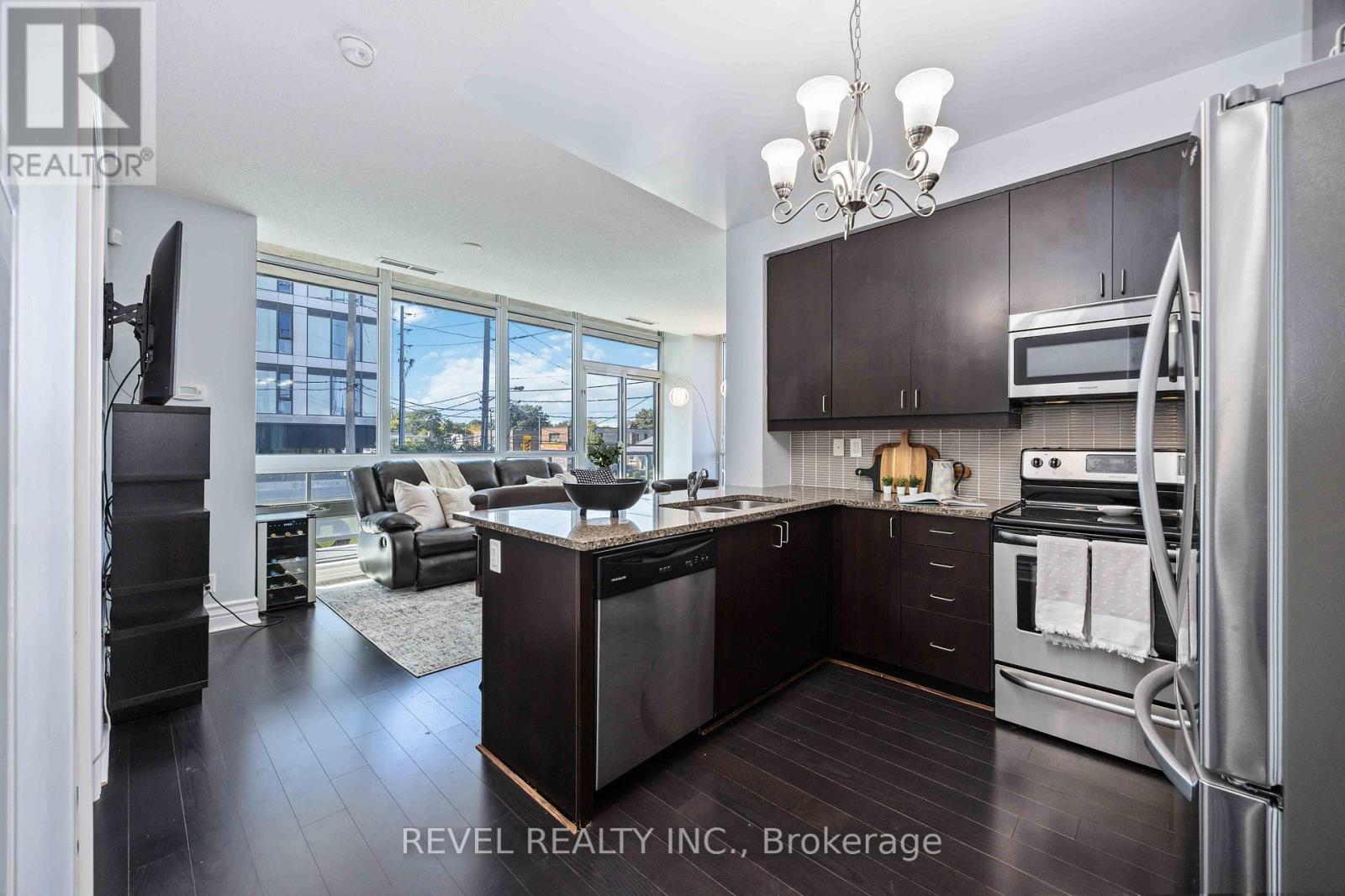 209 1185 The Queensway, Toronto, ON M8Z 0C5