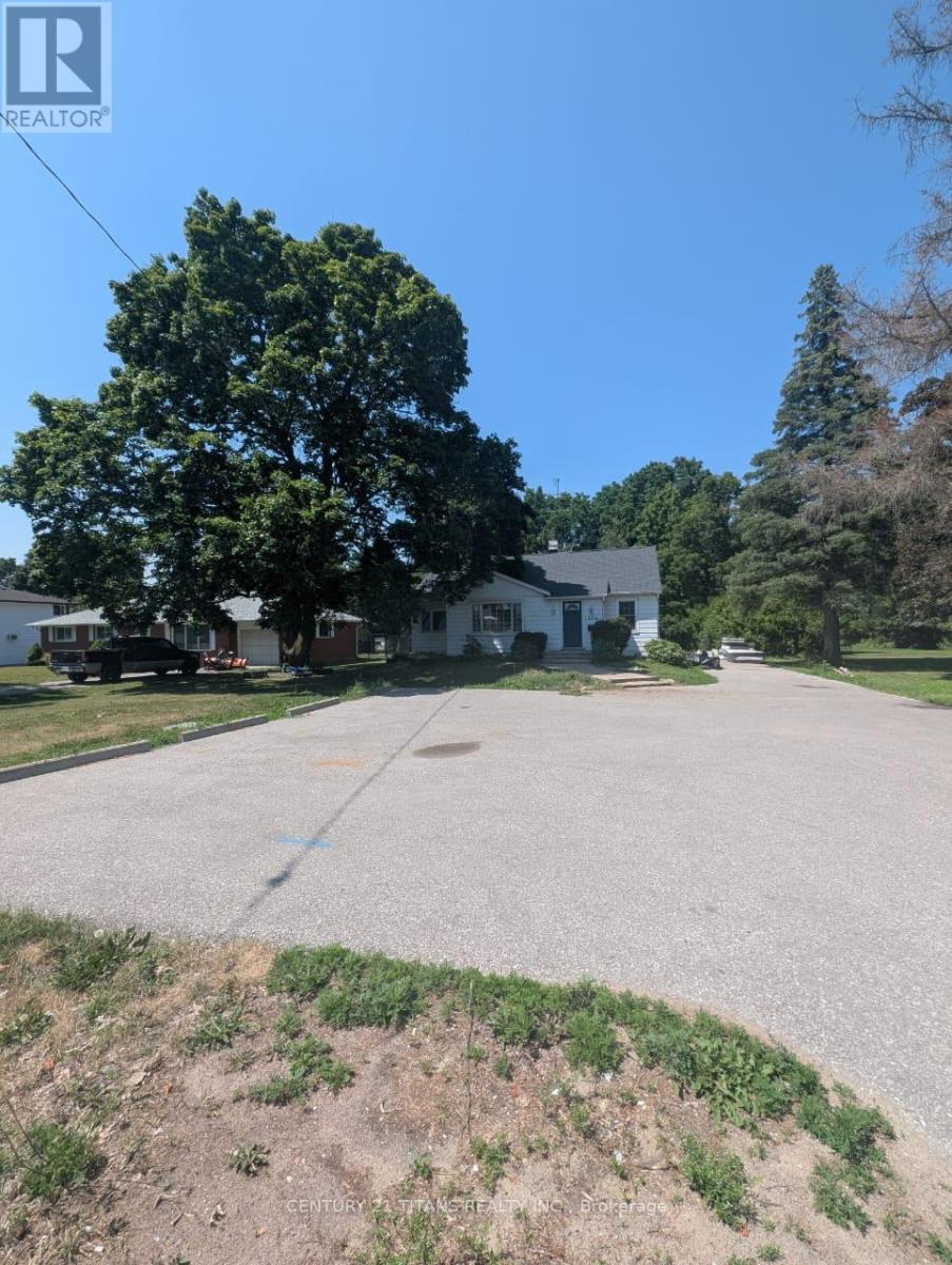 1604 Hwy 2 Rd, Clarington, ON L1E 2R7