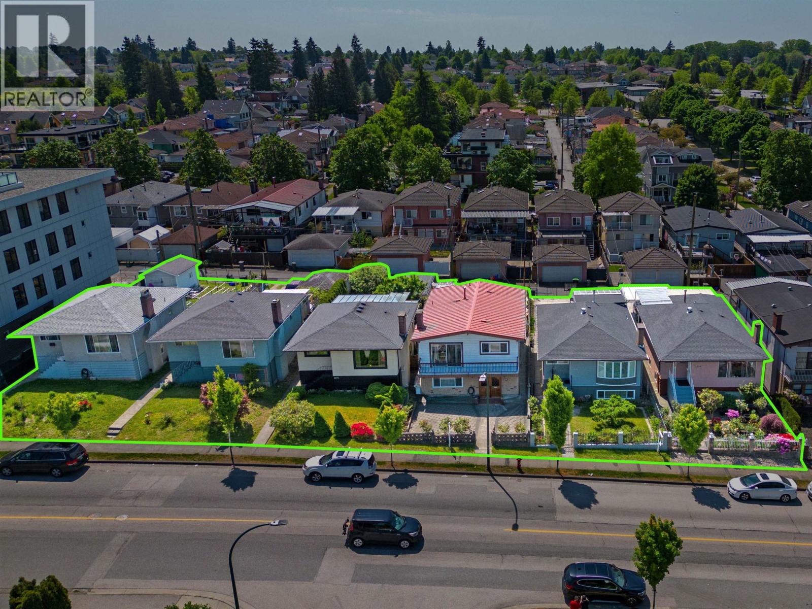 2386 E 33rd Ave, Vancouver, BC V5R 2S3