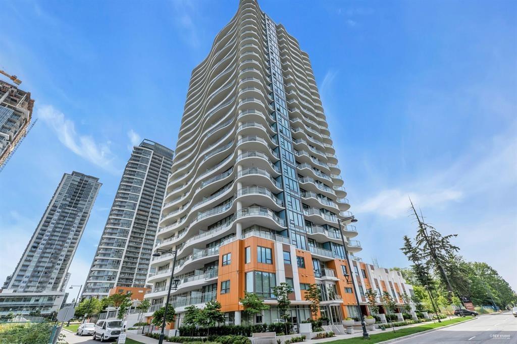 13318 104 Avenue Unit 1902, Surrey, BC V3T 0R2