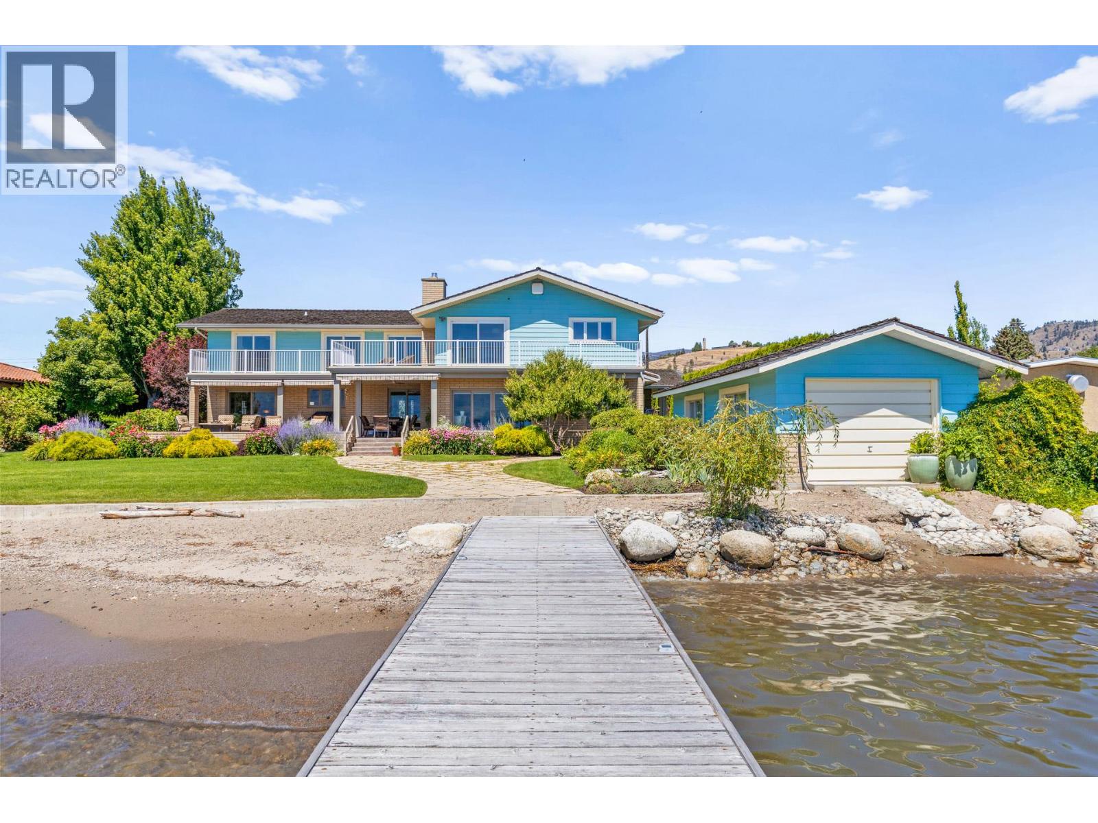 1601 Pritchard Dr, West Kelowna, BC V4T 1X4