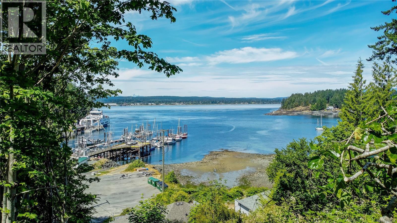 683 Green Rd, Quadra Island, BC V0P 1N0