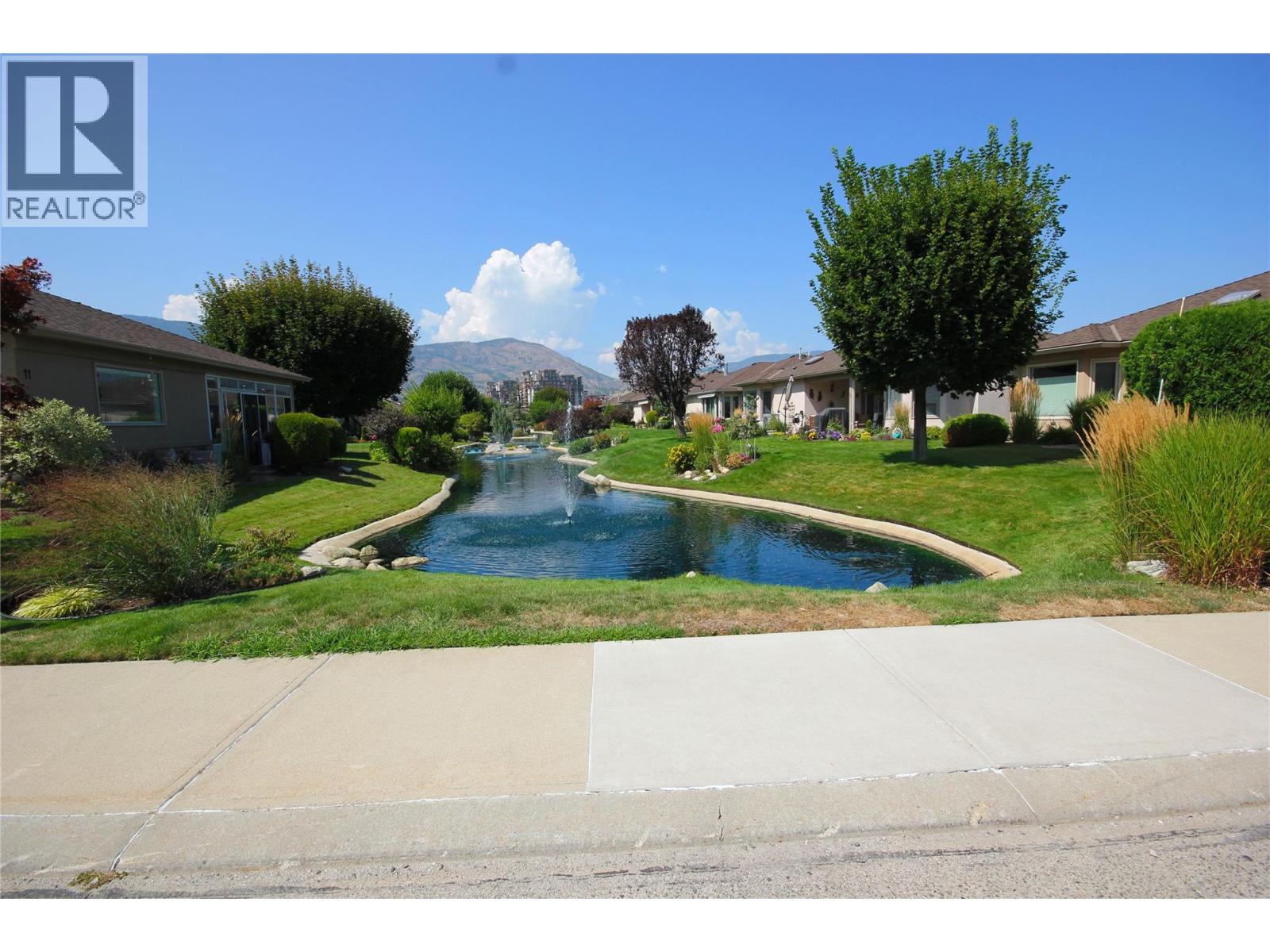 3333 S Main Street Unit 6, Penticton, BC V2A 8J8