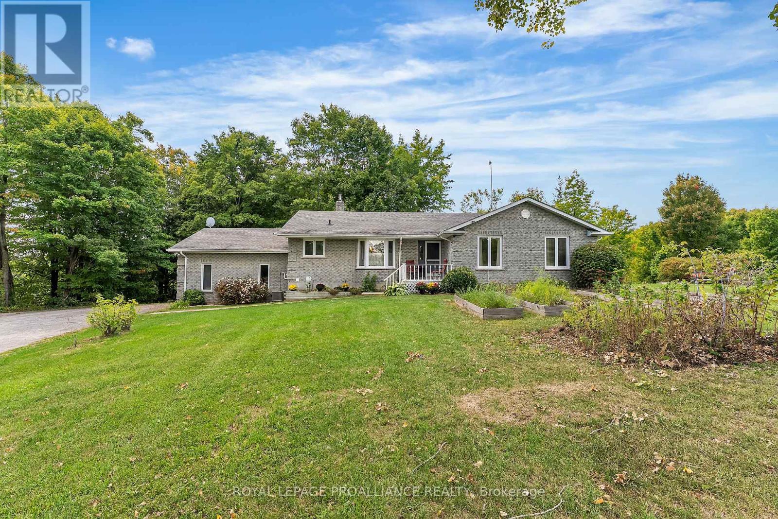 1091 Phillipston Rd, Belleville, ON K0K 2Y0