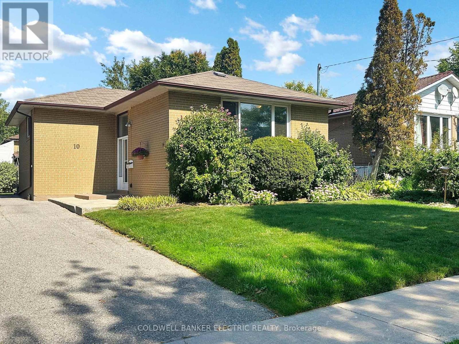 10 Cunard St, Toronto Eglinton East, ON M1J 2N1