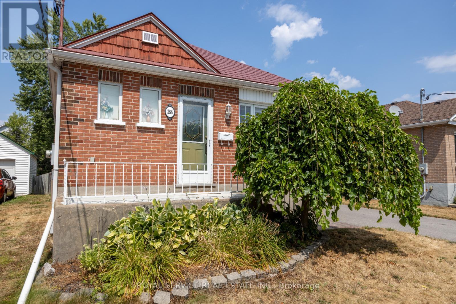 388 Dublin St Ward 3 St, Peterborough, ON K9H 3C9