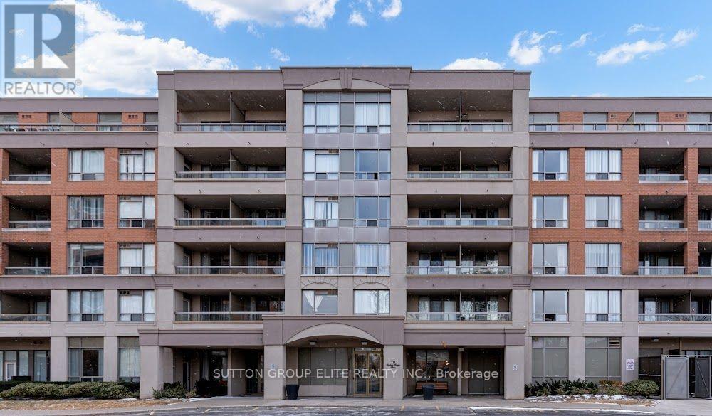 514 19 Northern Heights Dr, Richmond Hill, ON L4B 4E4