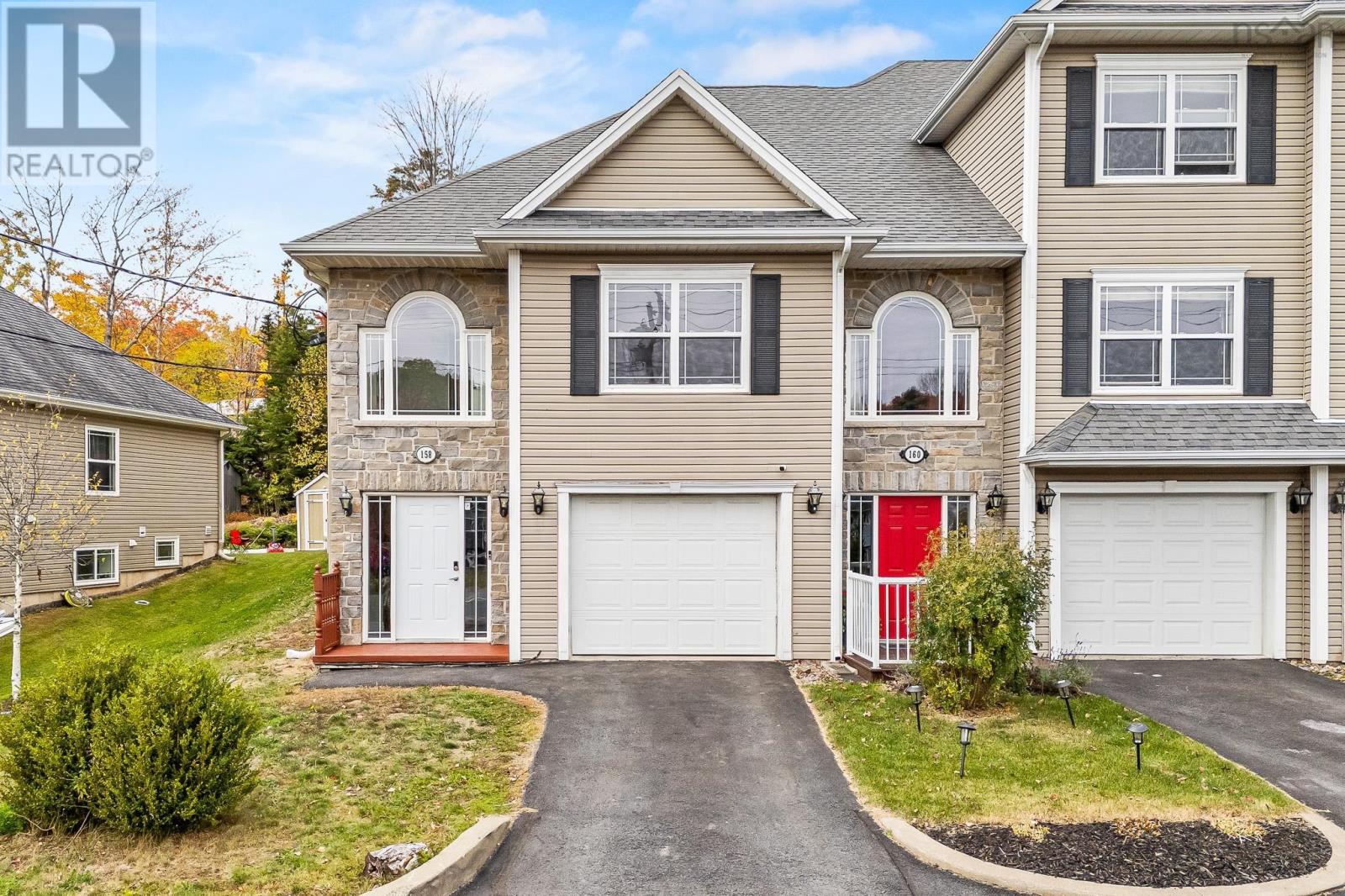 158 Beaver Bank Rd, Lower Sackville, NS B4E 0E2