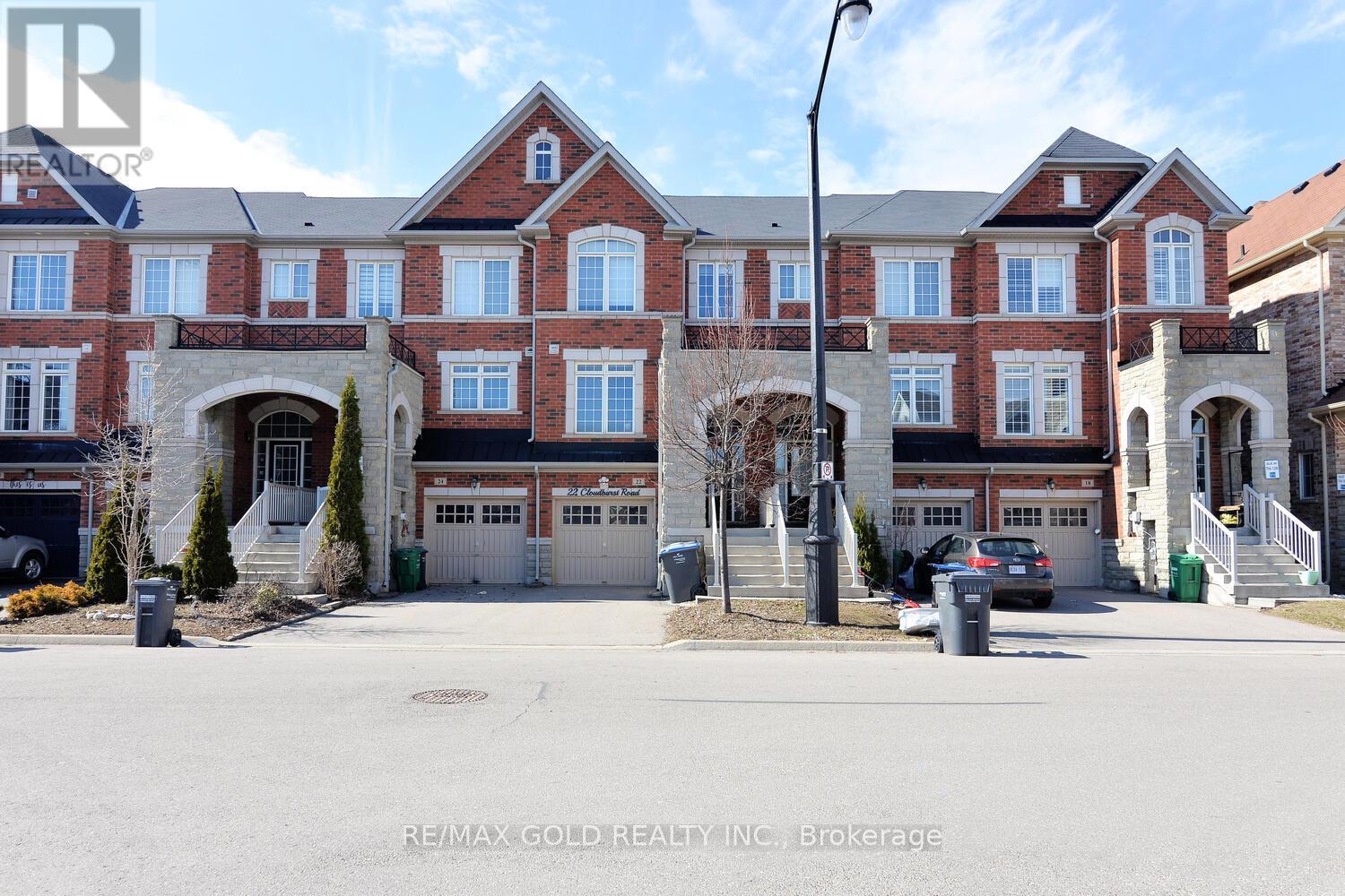 22 Cloudburst Rd, Brampton, ON L7A 0B5